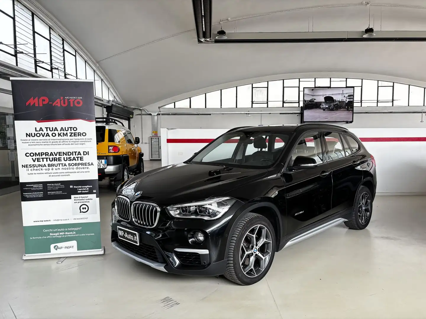 BMW X1 sDrive18d xLine Nero - 1