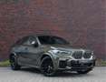 BMW X6 M50i High Executive | Manhattan - Sky - Iconic Glo Groen - thumbnail 1
