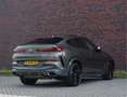 BMW X6 M50i High Executive | Manhattan - Sky - Iconic Glo Groen - thumbnail 17