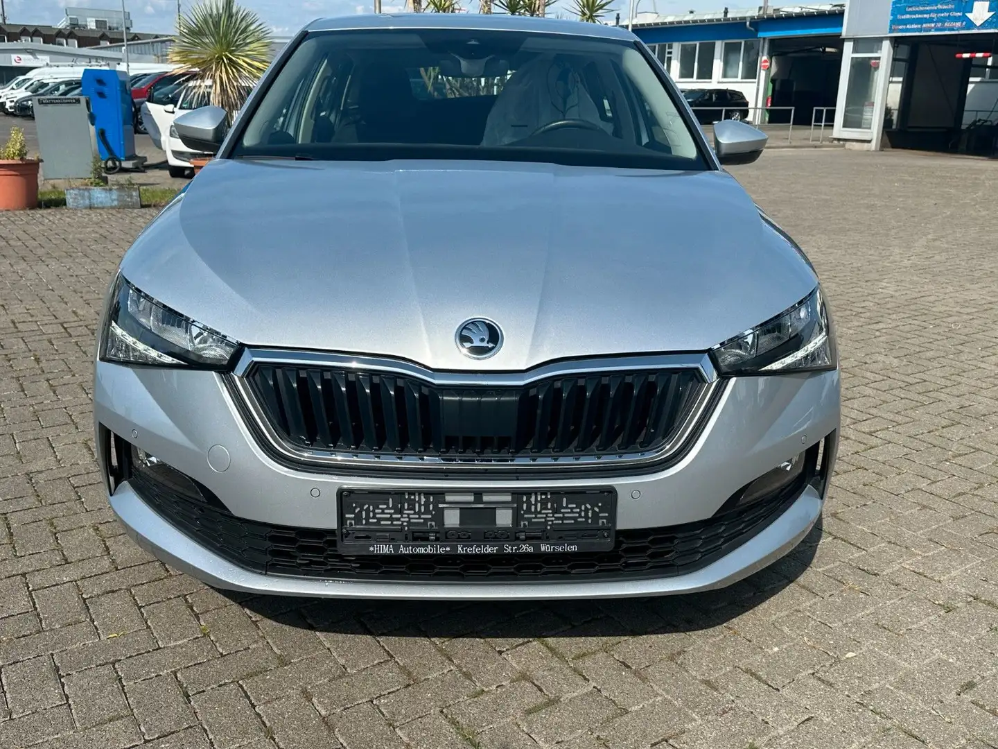Skoda Scala Ambition*NAVI*KAMERA*ABSTANDSTEMPOMAT Plateado - 1
