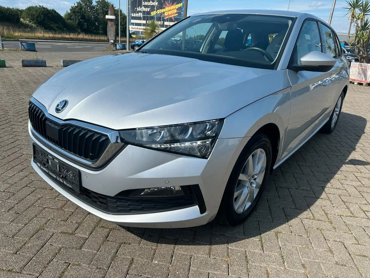 Skoda Scala Ambition*NAVI*KAMERA*ABSTANDSTEMPOMAT Plateado - 2