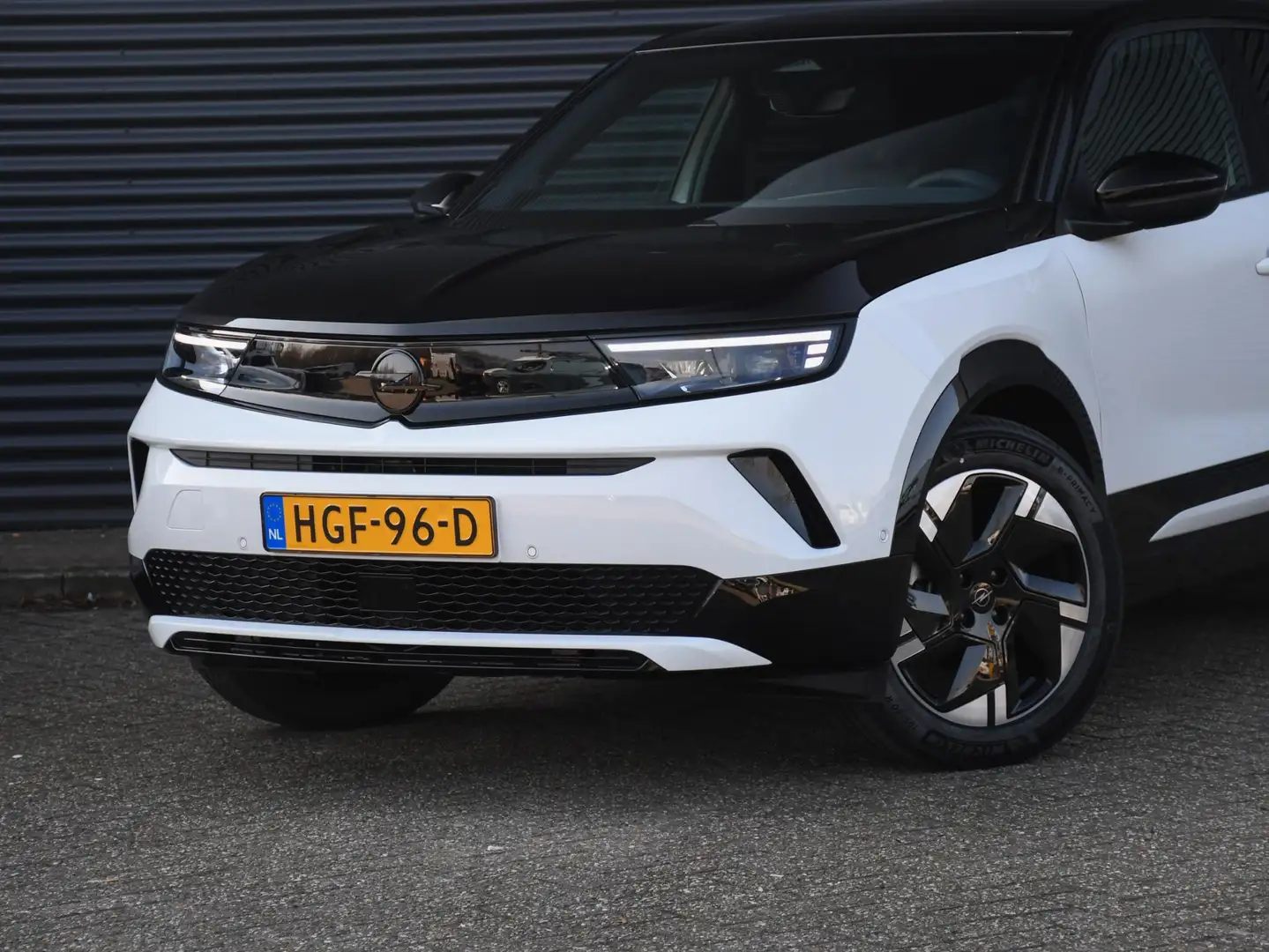 Opel Mokka-E Electric GS 54 kWh 156pk Automaat 11KW 3-Fase SUED Blanc - 2