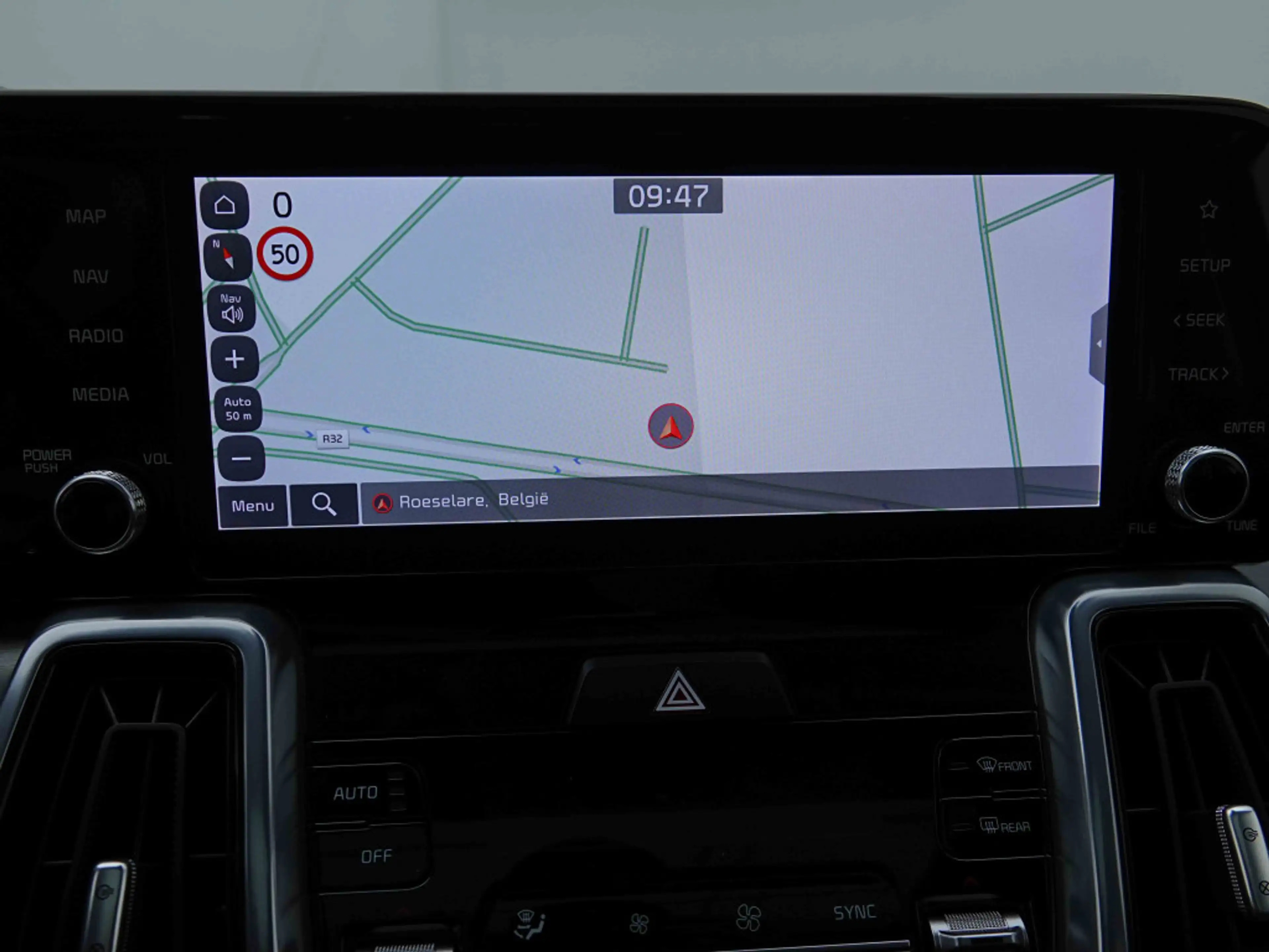 Kia Sorento PHEV 265 AWD Pace 7PL | PANO | Leather | GPS — photo 14