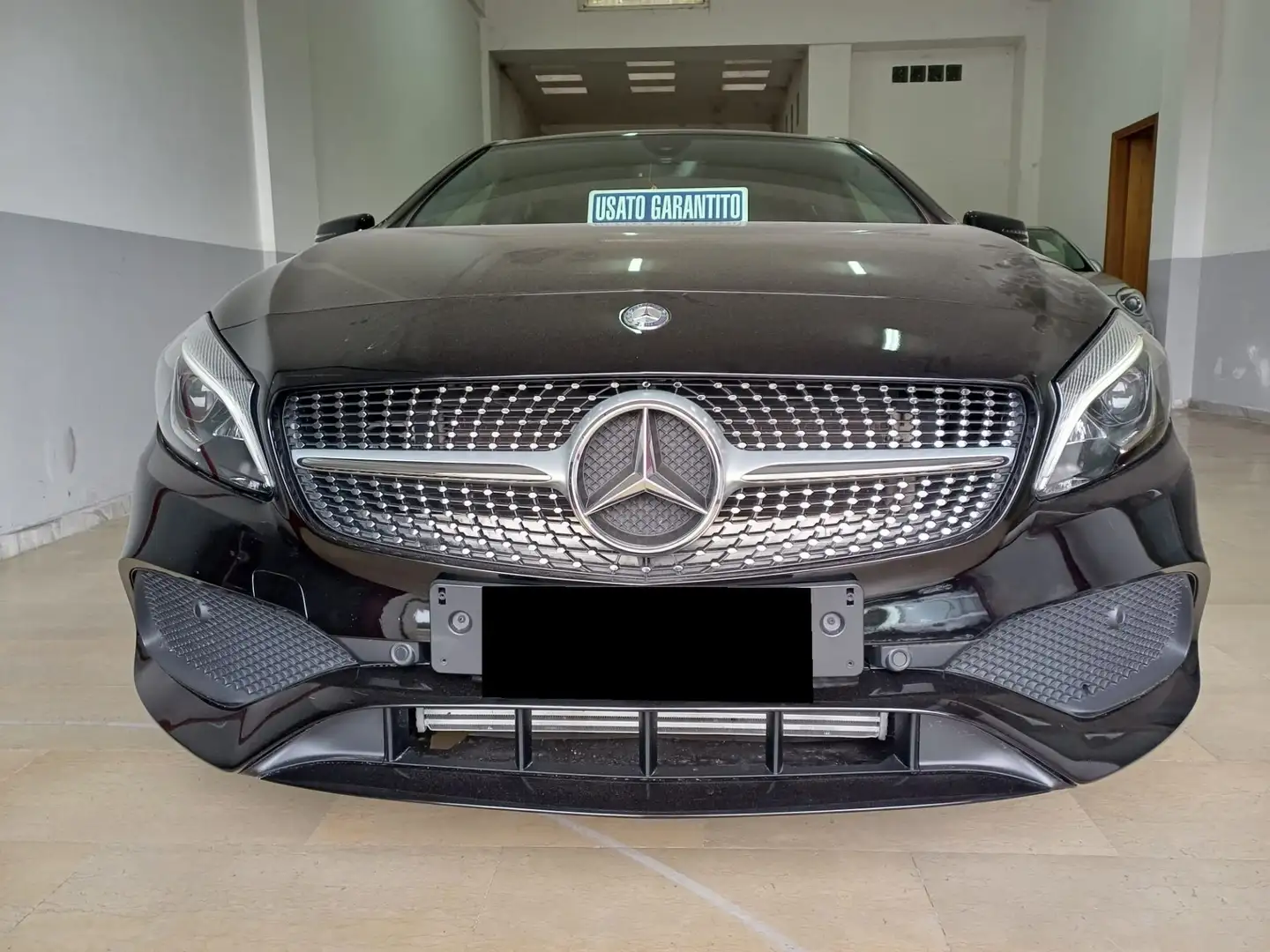 Mercedes-Benz A 180 A 180 CDI Premium Noir - 1