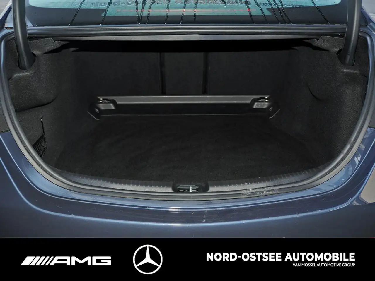 Mercedes-Benz C 220 d AVANTGARDE DIG-LIGHT KAMERA HUD SOUND 13