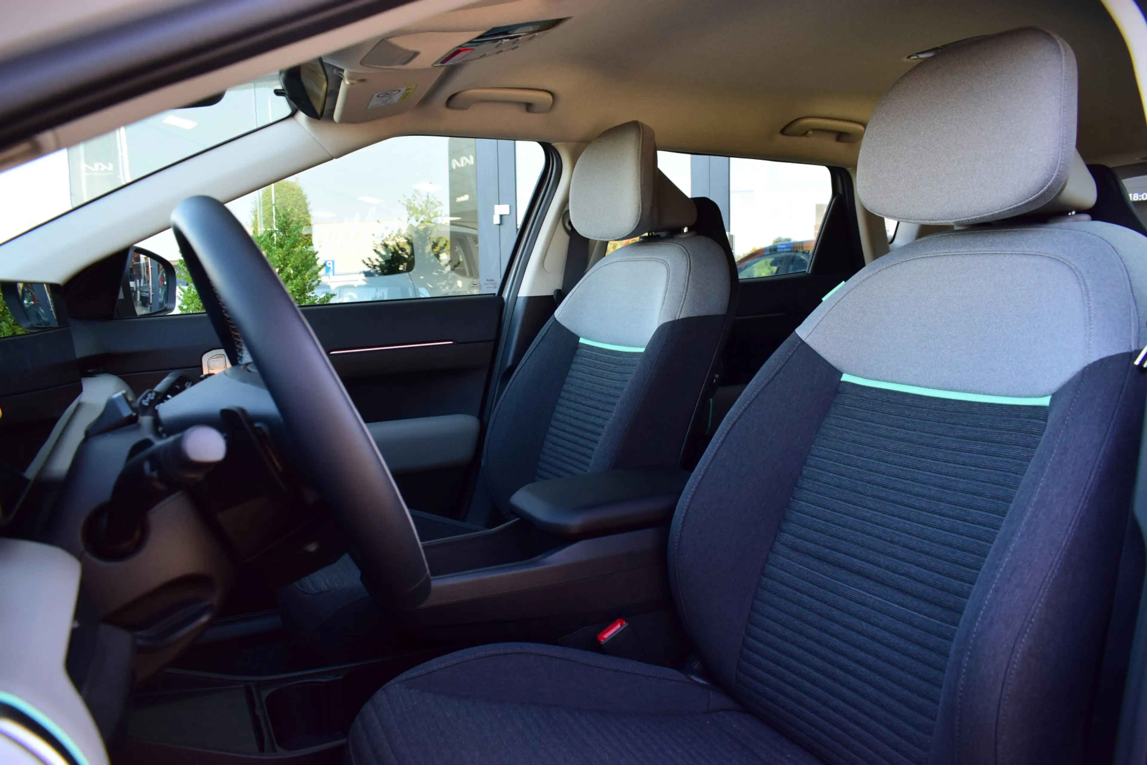 Kia EV4 Air 58.3 kWh | Stoel-/ Stuurverwarming | Adaptieve — photo 7