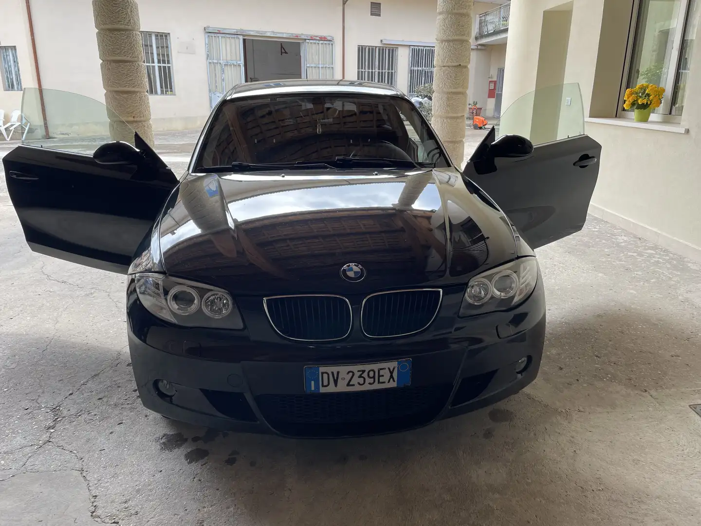 BMW 118 118d 3p 2.0 Futura 143cv dpf - 1