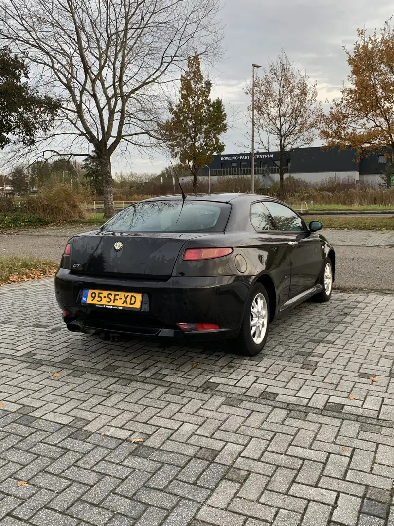 Alfa Romeo GT 1.8 TS Distinctive Zwart - 2