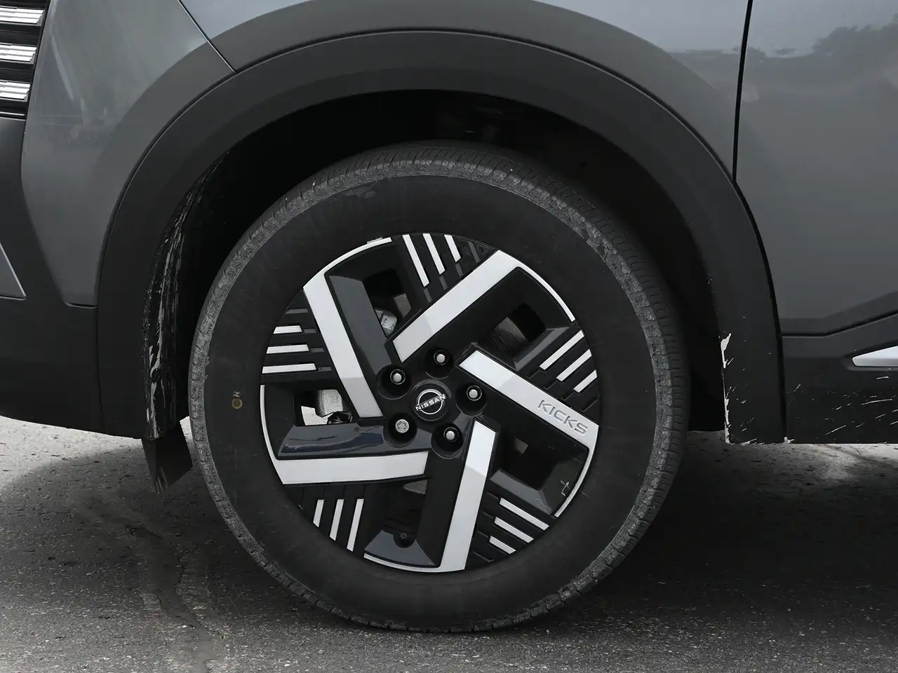 Nissan Kicks снимка Nissan Kicks