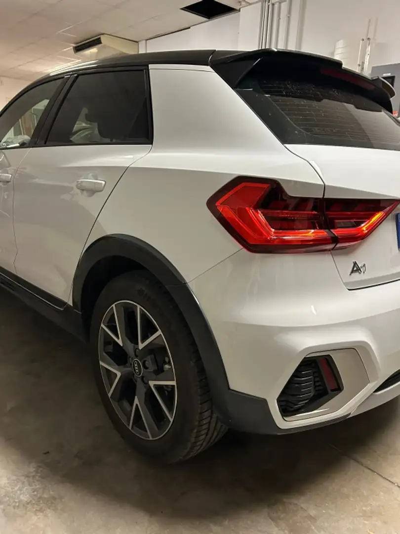 Audi A1 30 TFSI Adrenalin S tronic Alb - 2