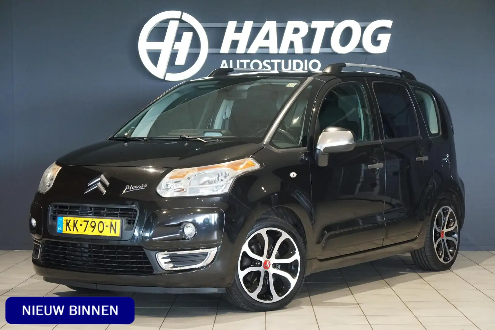 Citroen C3 Picasso 1.6 VTi Aura + TREKHAAK / CRUISE CONTROL / CLIMATE Zwart - 1