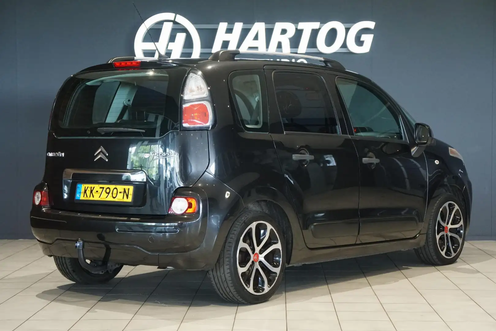 Citroen C3 Picasso 1.6 VTi Aura + TREKHAAK / CRUISE CONTROL / CLIMATE Zwart - 2
