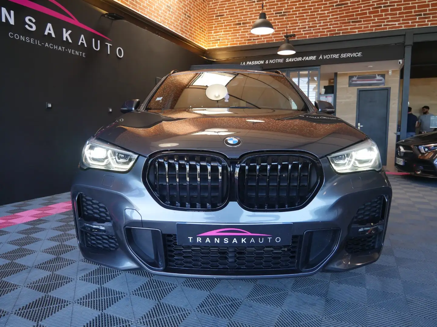 BMW X1 M Sport Gris - 2