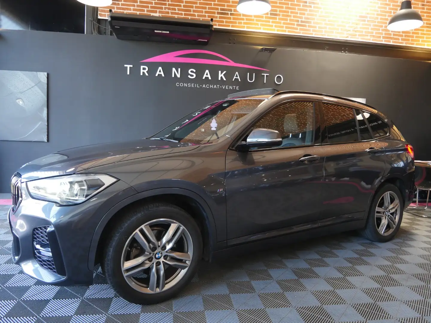 BMW X1 M Sport Gris - 1