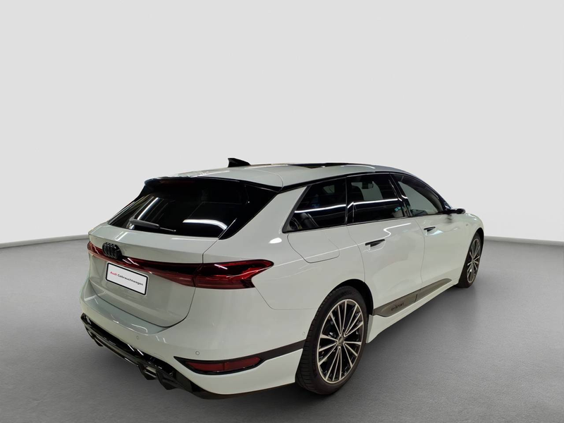 Audi A6 e-tron Avant S line HUD 360° Sportsitzplus 0.25% A — photo 3