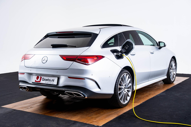 Mercedes-Benz CLA 250 Shooting Brake e AMG Line Panoramadak - Trekhaak - — photo 2