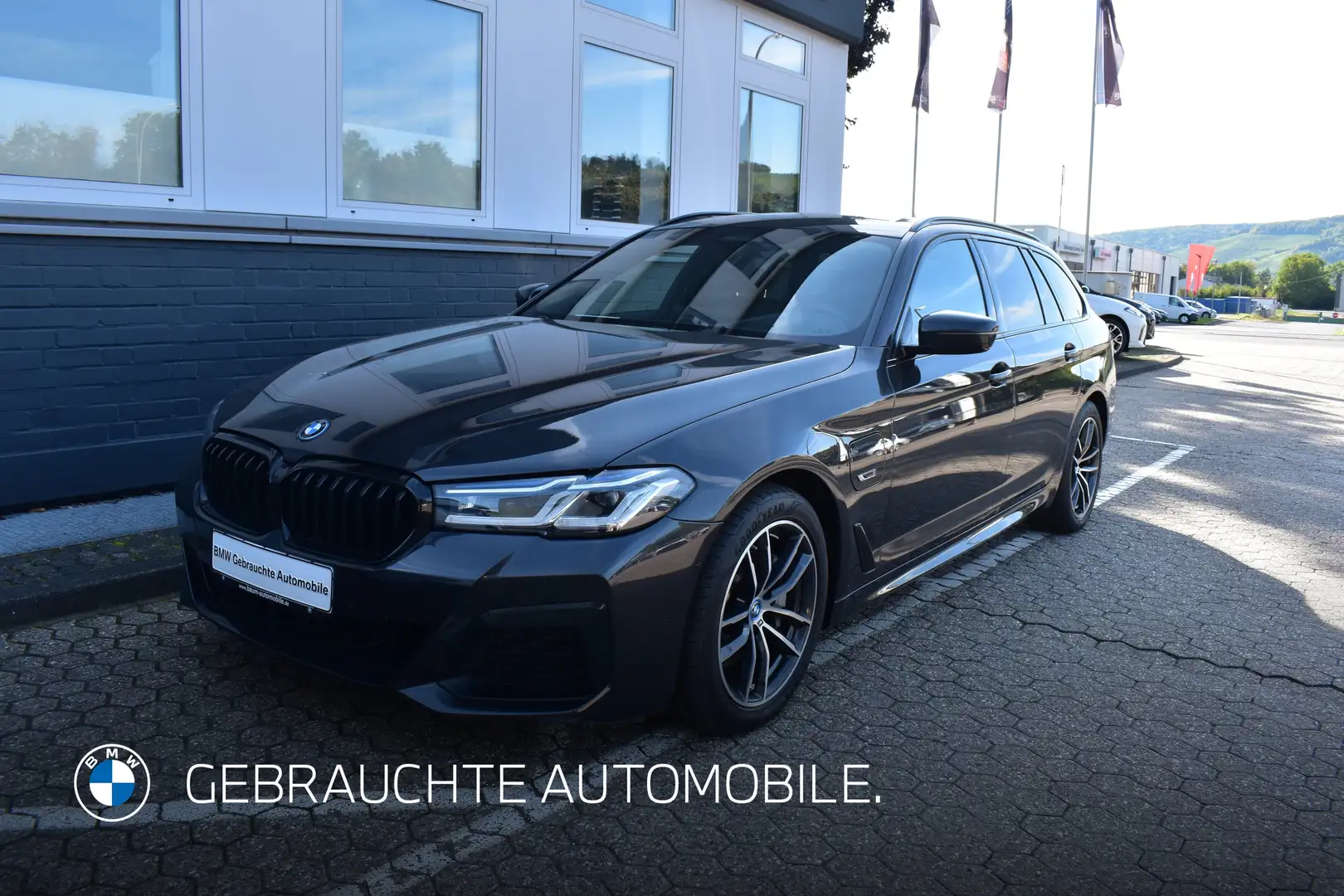 BMW 530 e xDrive Touring M Sportpaket Head-Up DAB Gris - 1