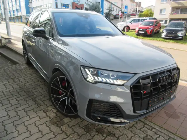 Audi SQ7 4.0 TFSI quattro competition plus/ABT(650PS)