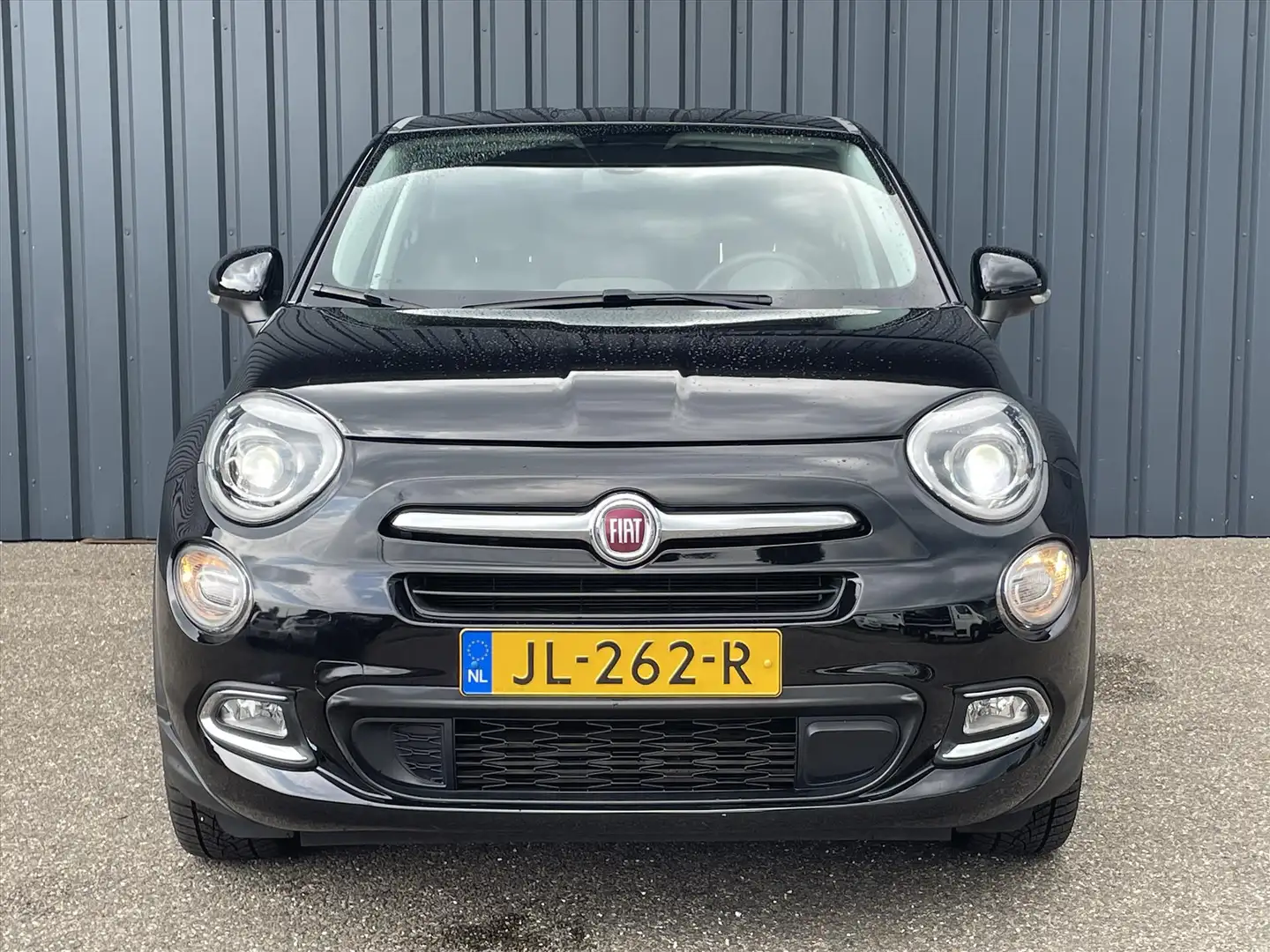 Fiat 500X 1.4 Turbo MultiAir 16V 140pk Lounge I Parkeersenso Zwart - 2