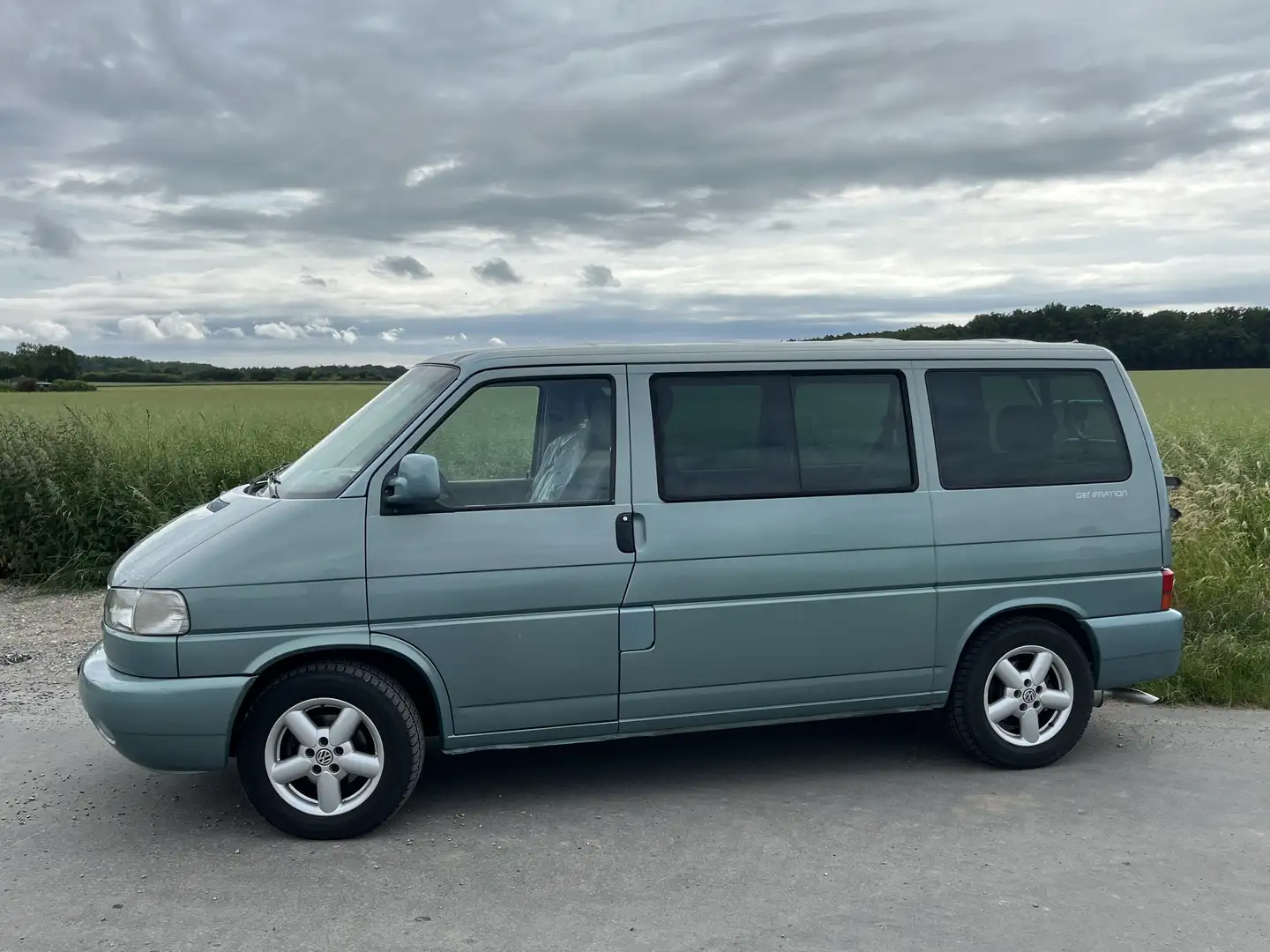 Volkswagen T4 Multivan TDI Generation - 2