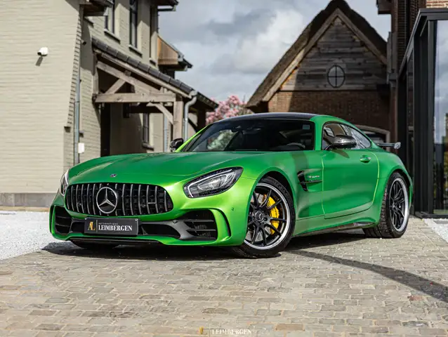 Mercedes-Benz AMG GT AMG GT R / 1 Owner / Night Pack / Carbon Pack
