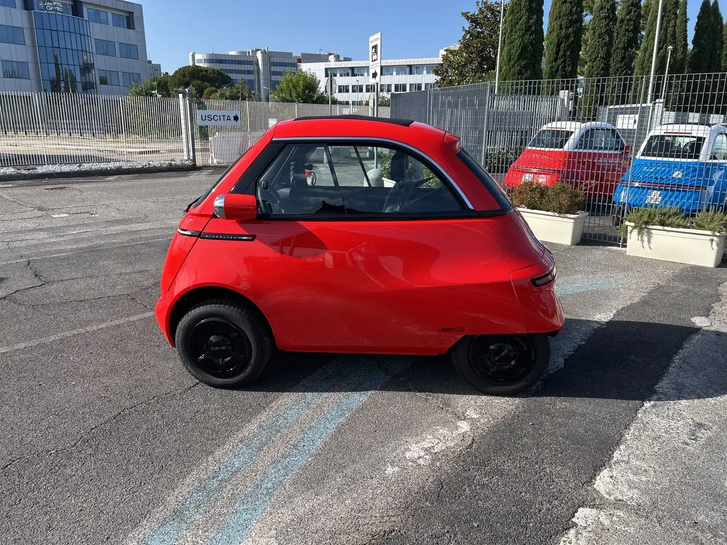 Micro Microlino Microlino 90 11Kw Premium con Aria Condizionata Rosso - 2