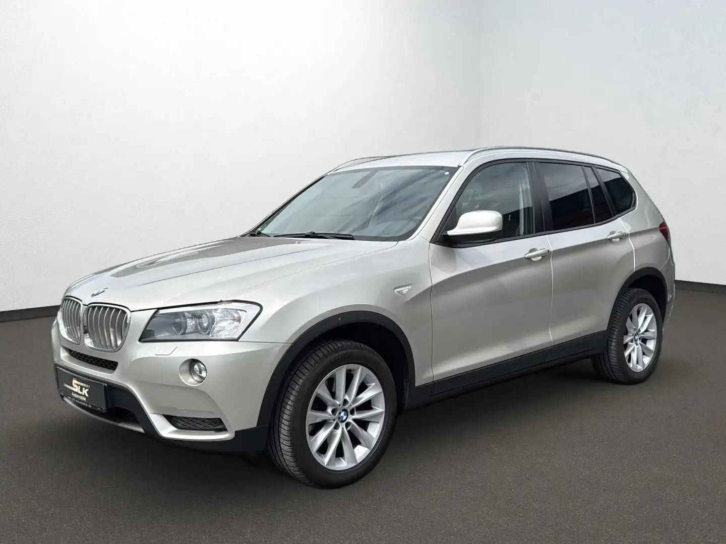 BMW X3 30d xDrive Bi-Xenon Navi Teilleder Sitzh. AHK Silber - 1