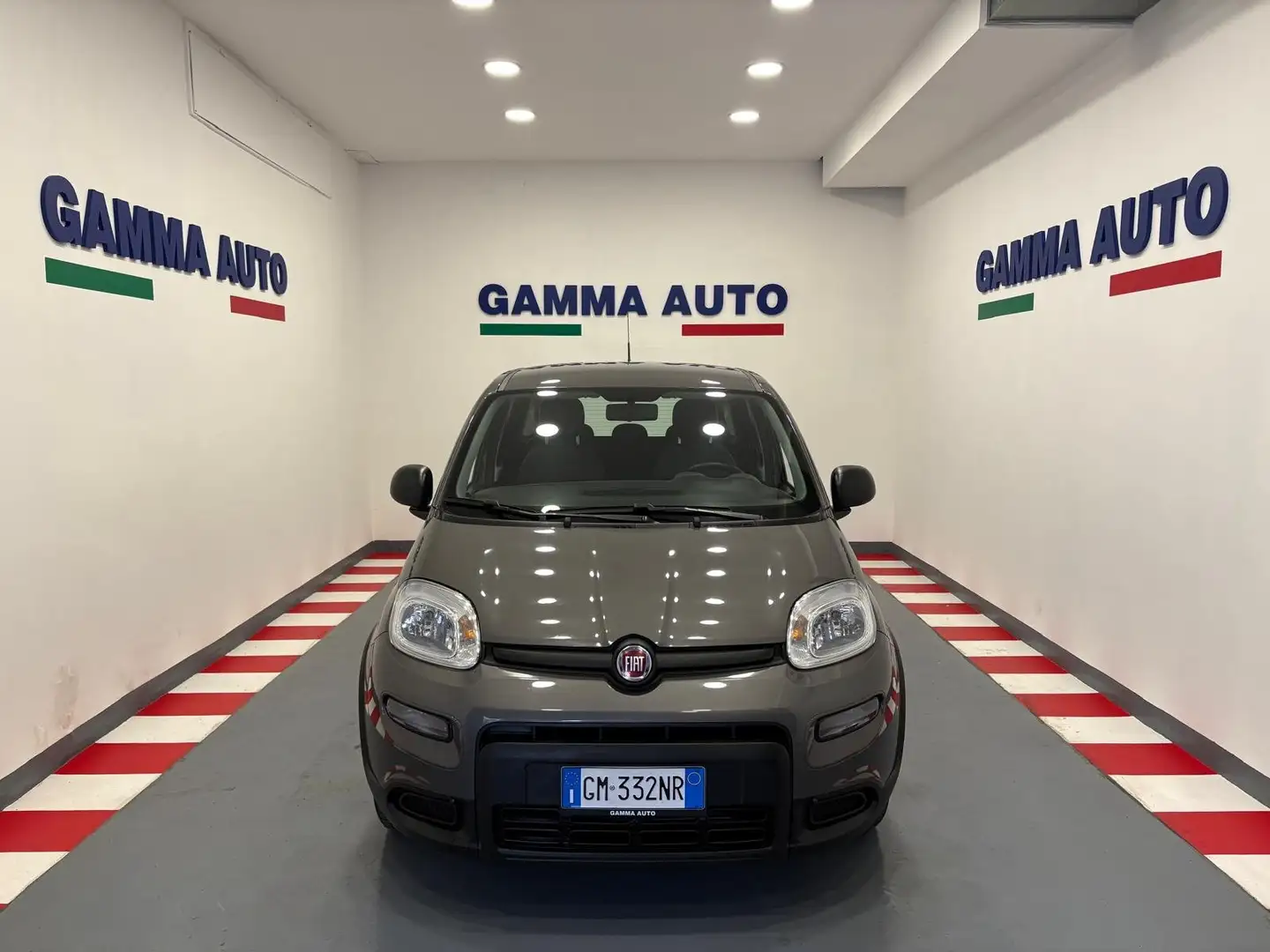 Fiat Panda 1.0 HYBRID CITY CROSS 5° POSTO FATTURABILE IVA Grijs - 1