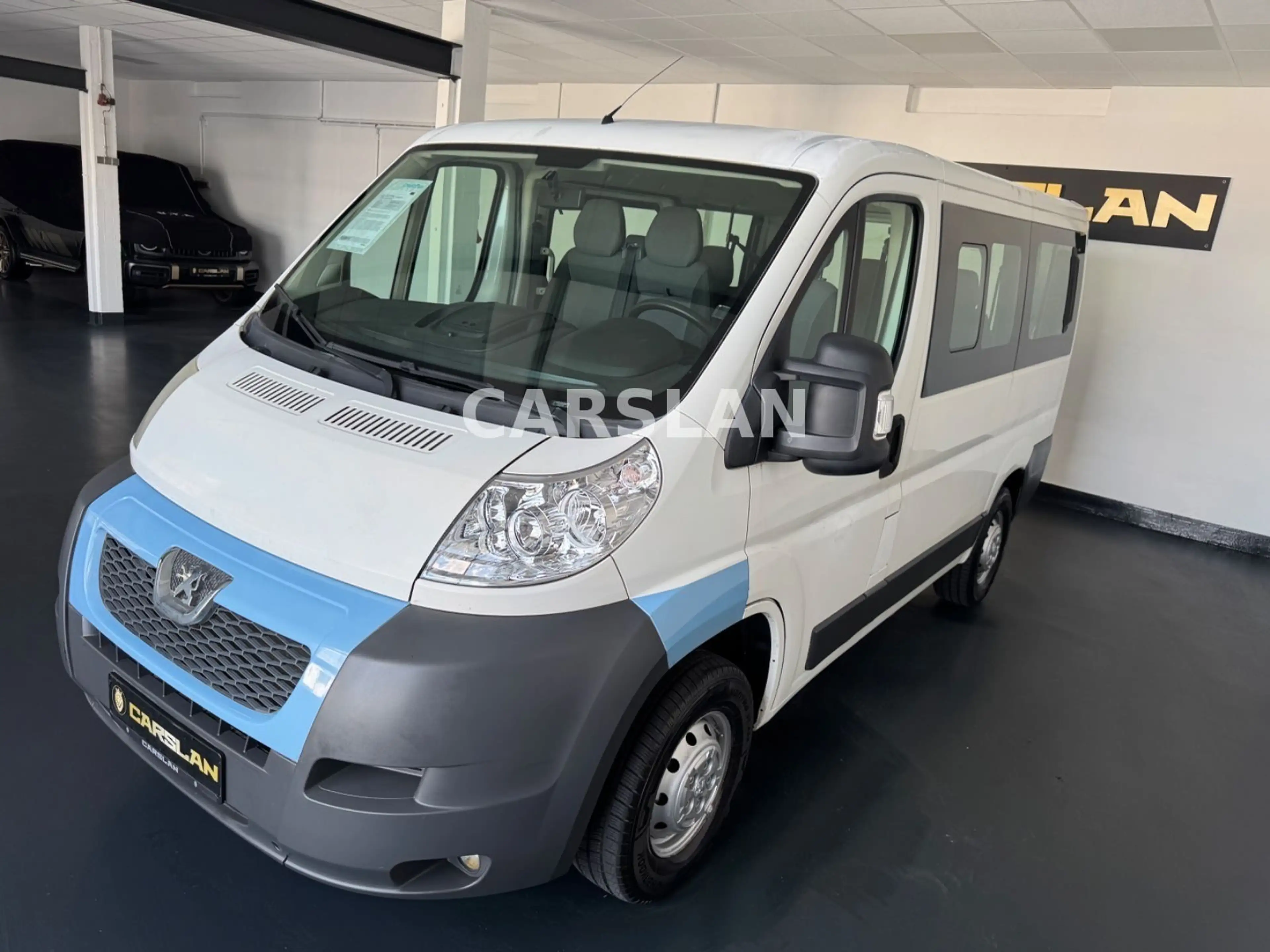 Peugeot Boxer 2.2 HDi "1.HAND+9-SITZER+AHK+EURO 5" — photo 4