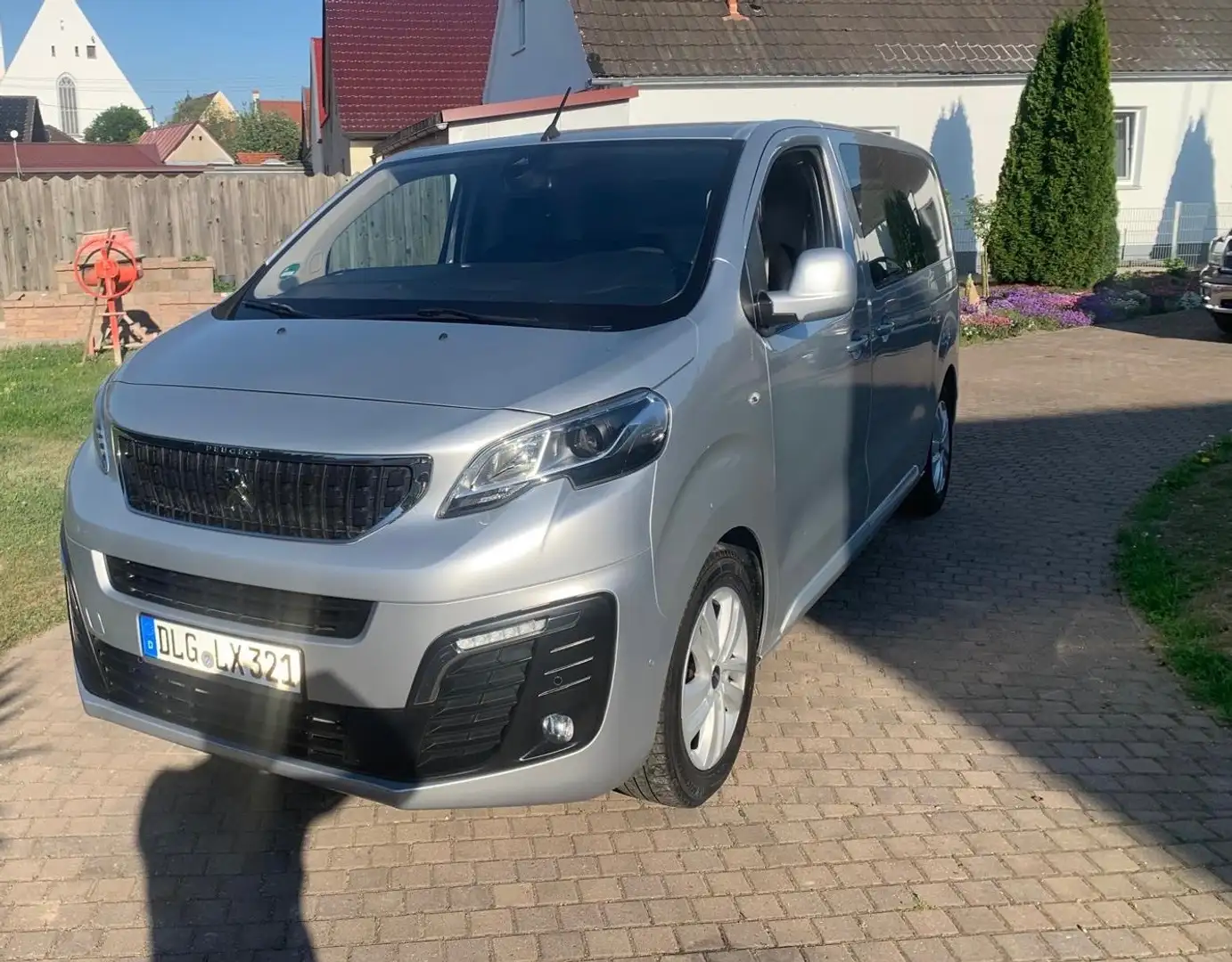 Peugeot Expert Premium Silber - 1