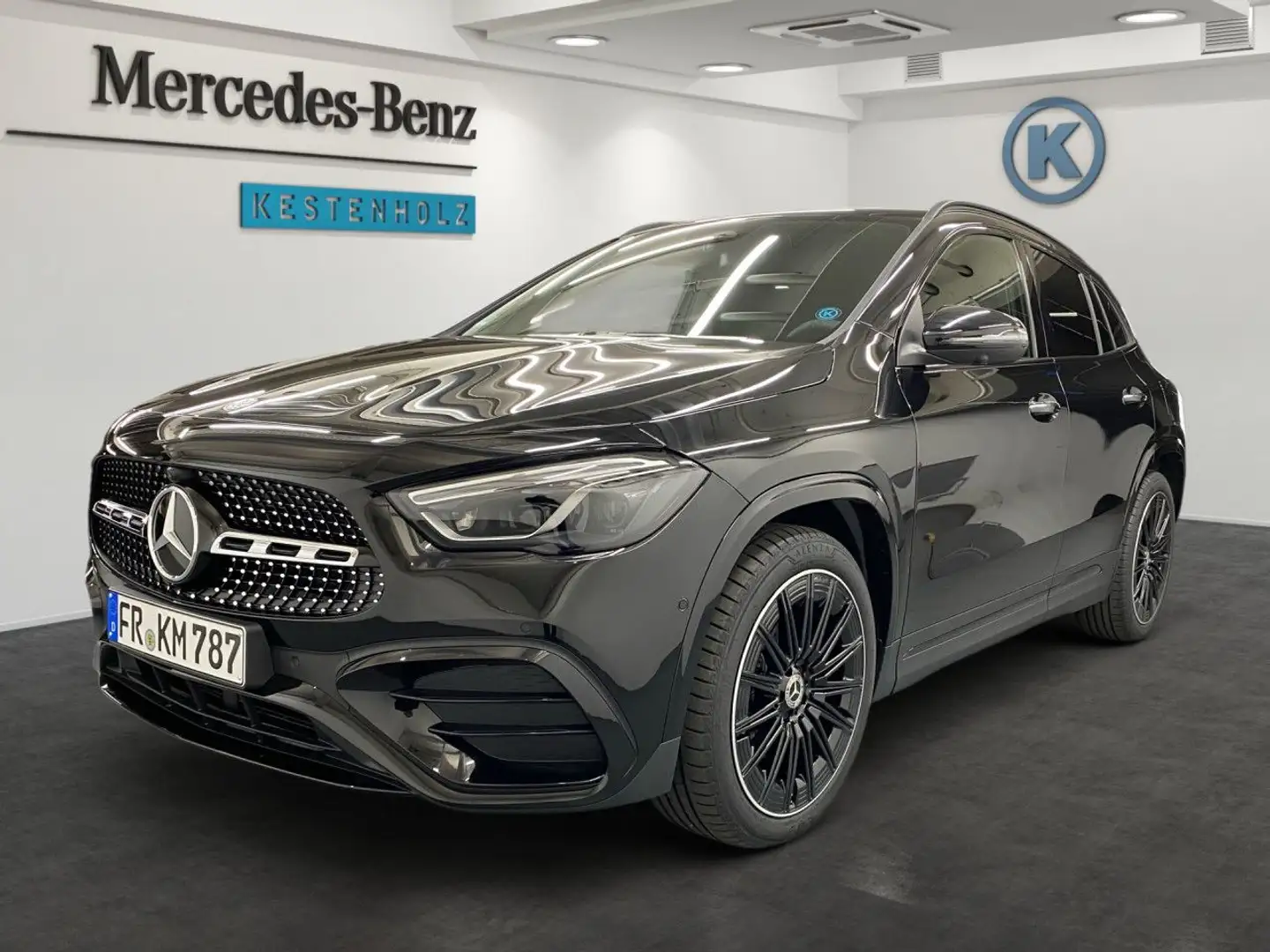 Mercedes-Benz GLA 220 d 4Matic AMG+AHK+PANO+HANDS-FREE+360° Zwart - 2