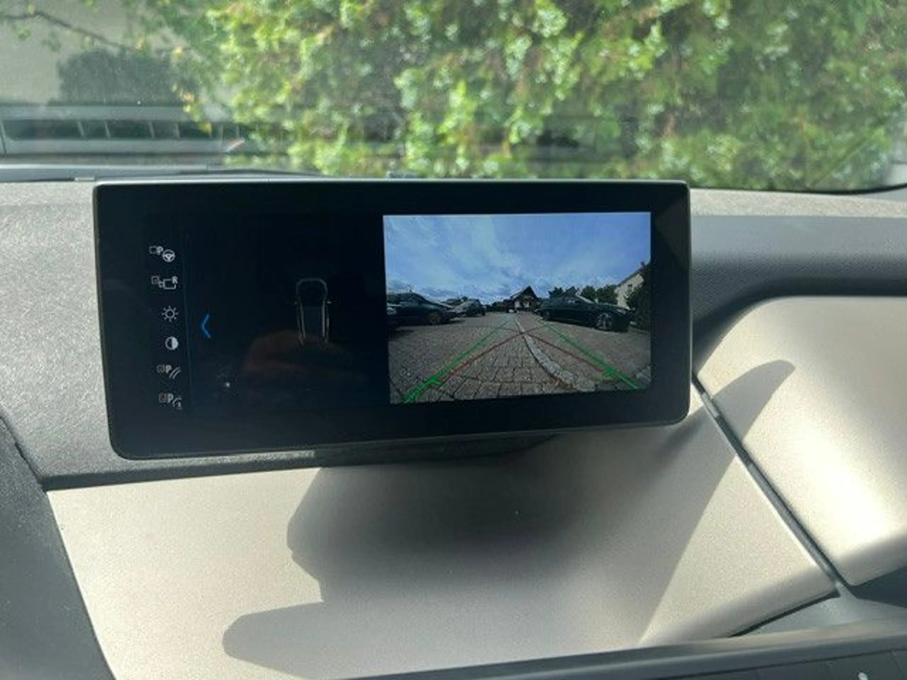 BMW i3 Sportpaket / Navi/Apple CarPlay / PDC-Kamera — photo 12