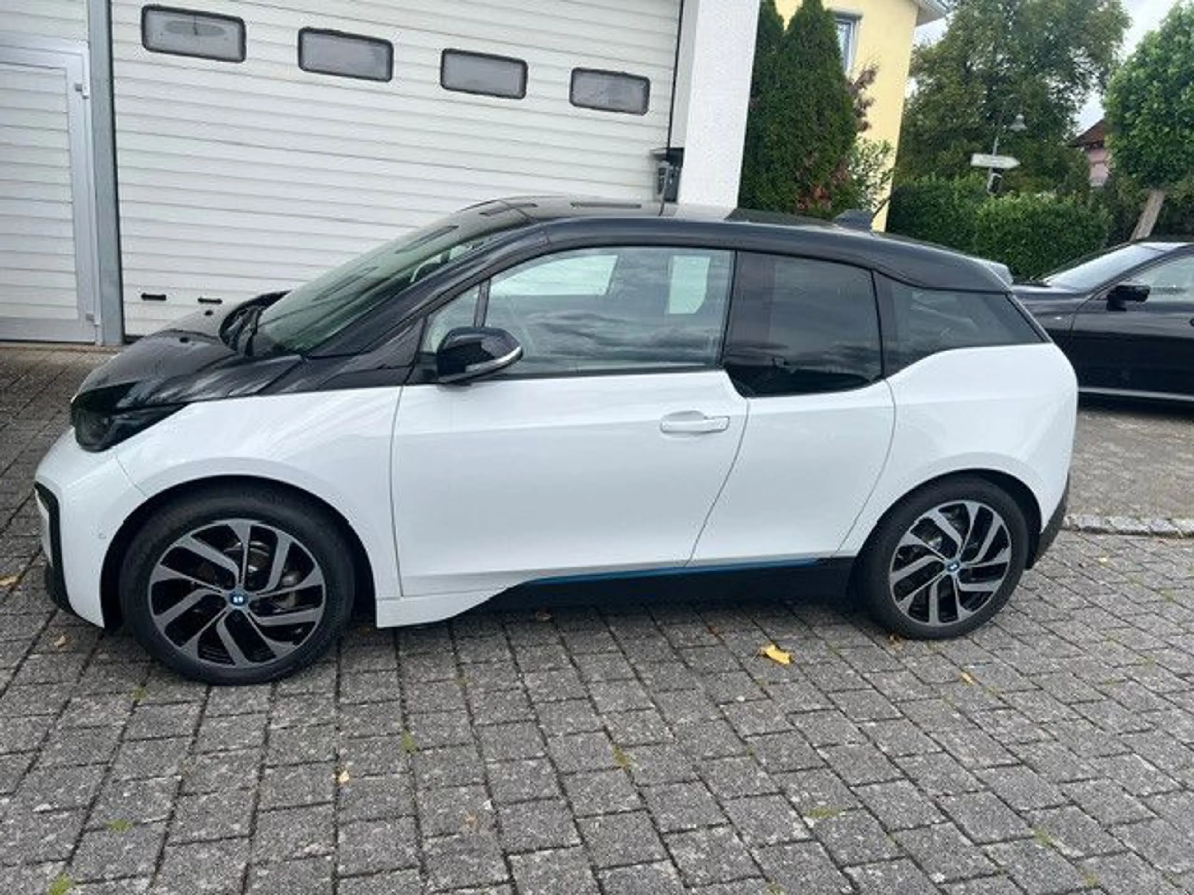 BMW i3 Sportpaket / Navi/Apple CarPlay / PDC-Kamera — photo 6