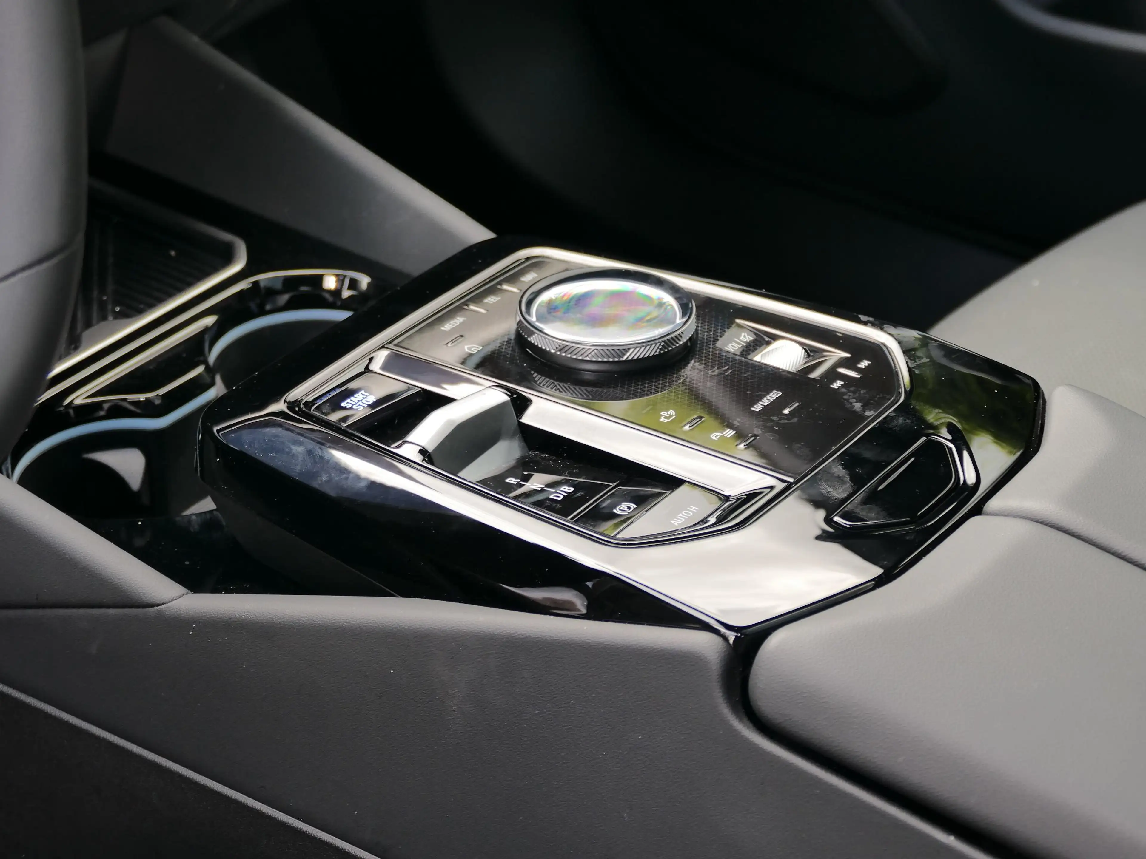 BMW i5 eDrive40 Touring M Sport PRO | PANO — photo 15