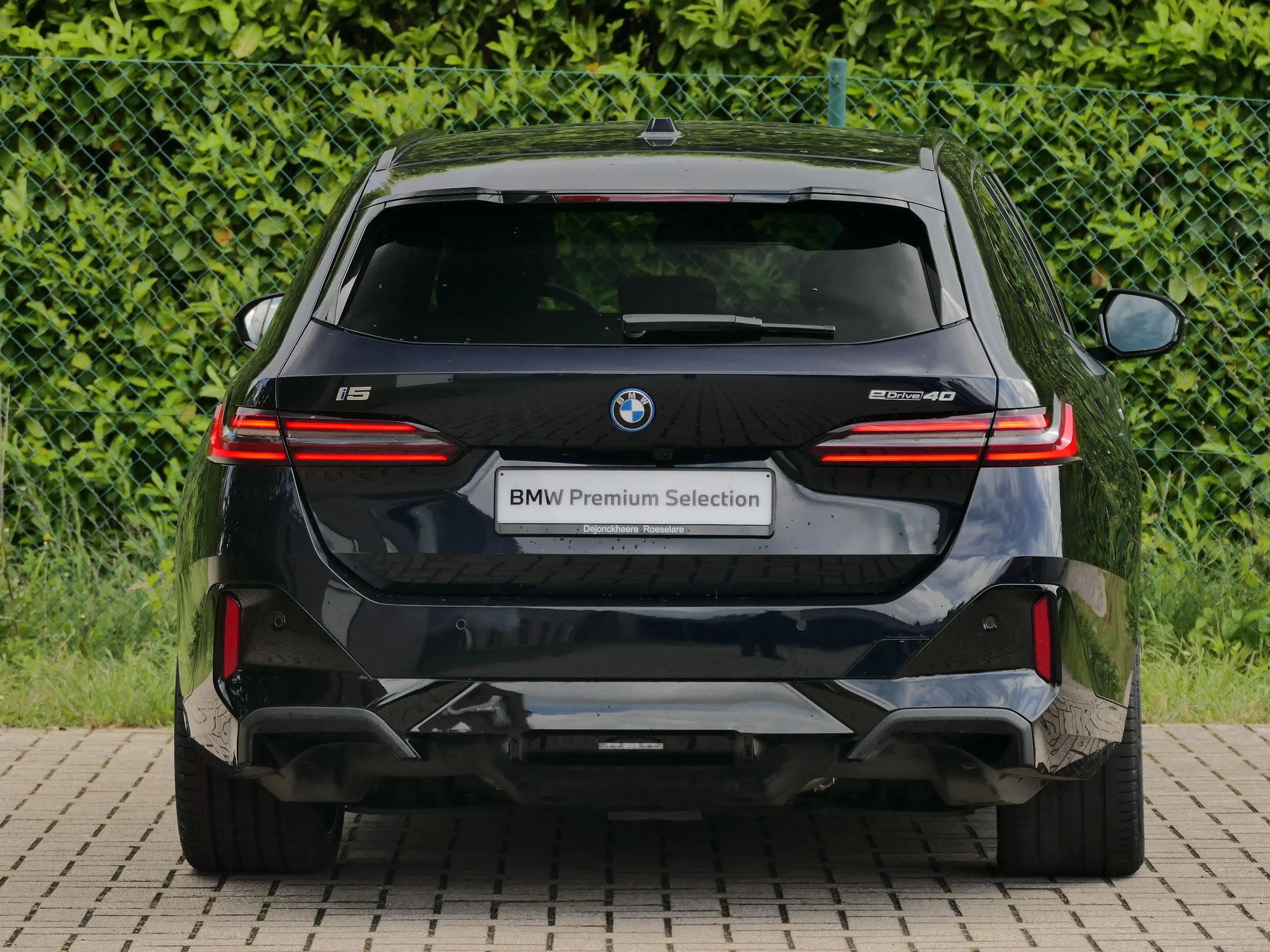 BMW i5 eDrive40 Touring M Sport PRO | PANO — photo 4