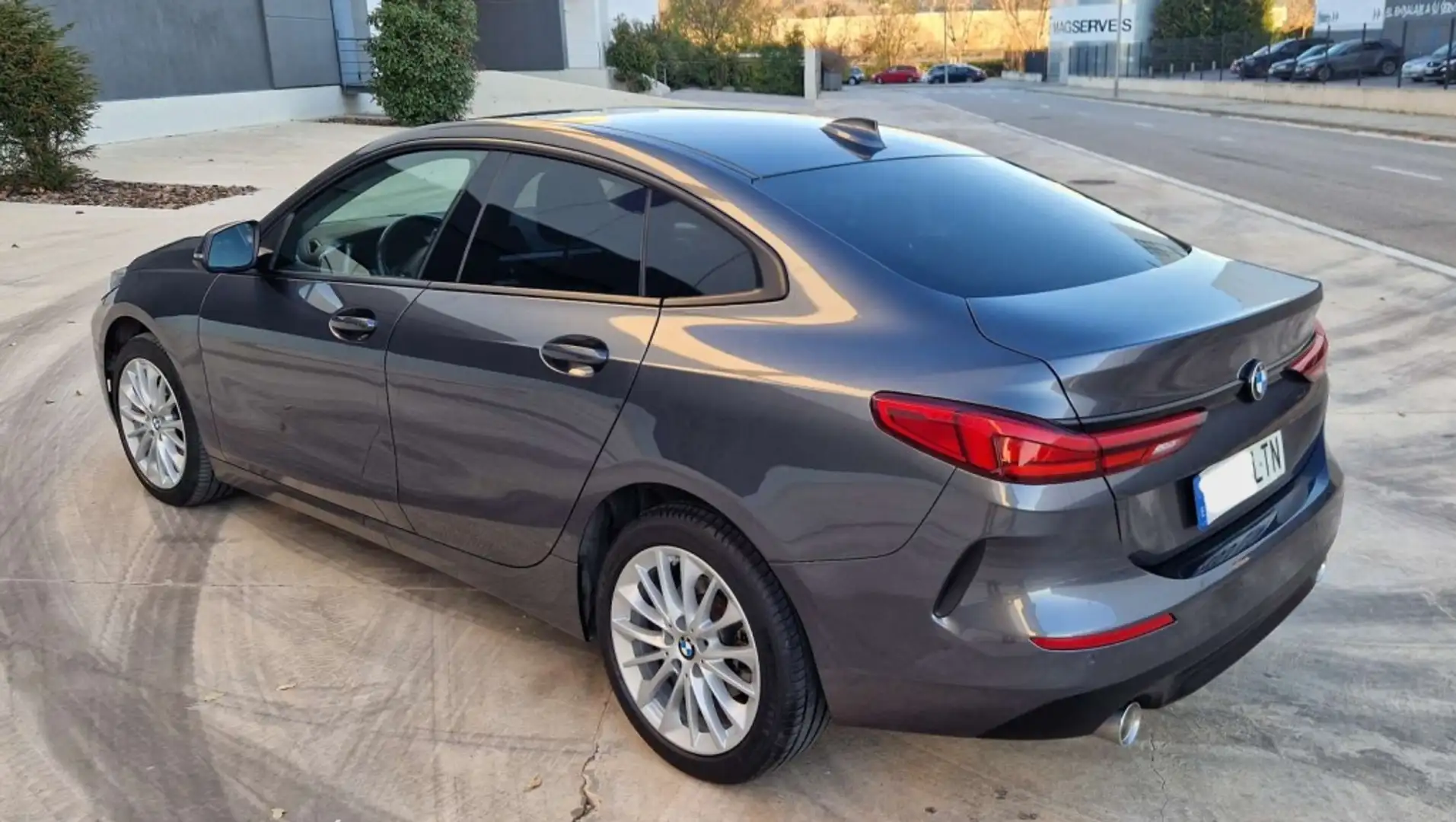 BMW 218 218dA Gran Coupé Gris - 1