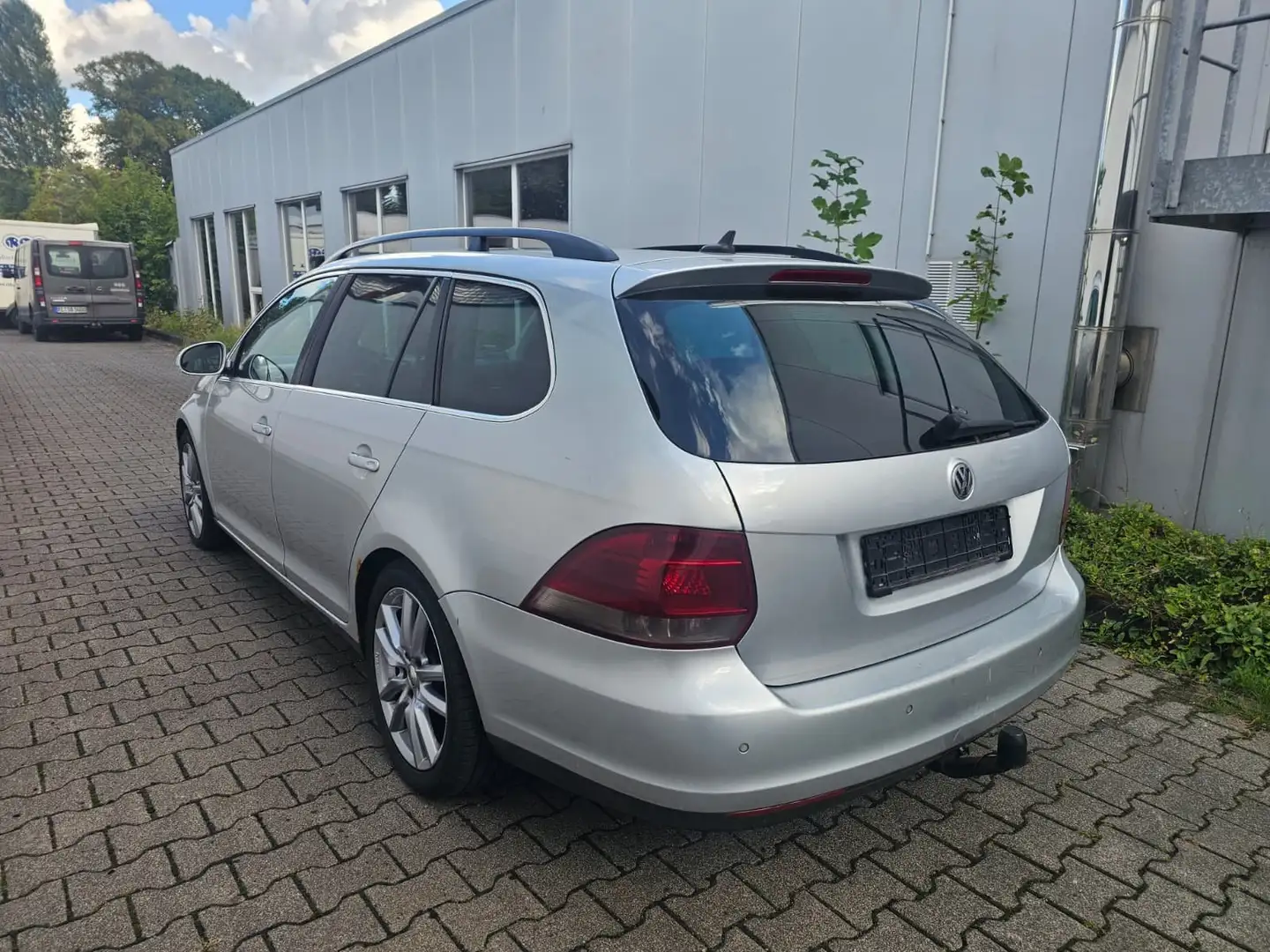 Volkswagen Golf Variant Sportline PANORAMA NAVI AHK 2.0 140PS Silber - 2