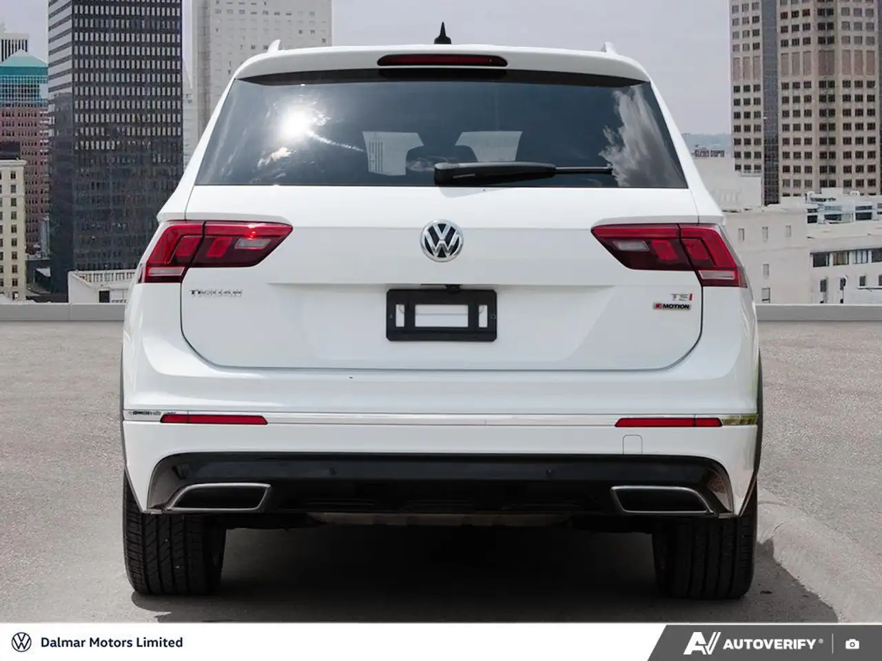 Volkswagen Tiguan снимка Volkswagen Tiguan