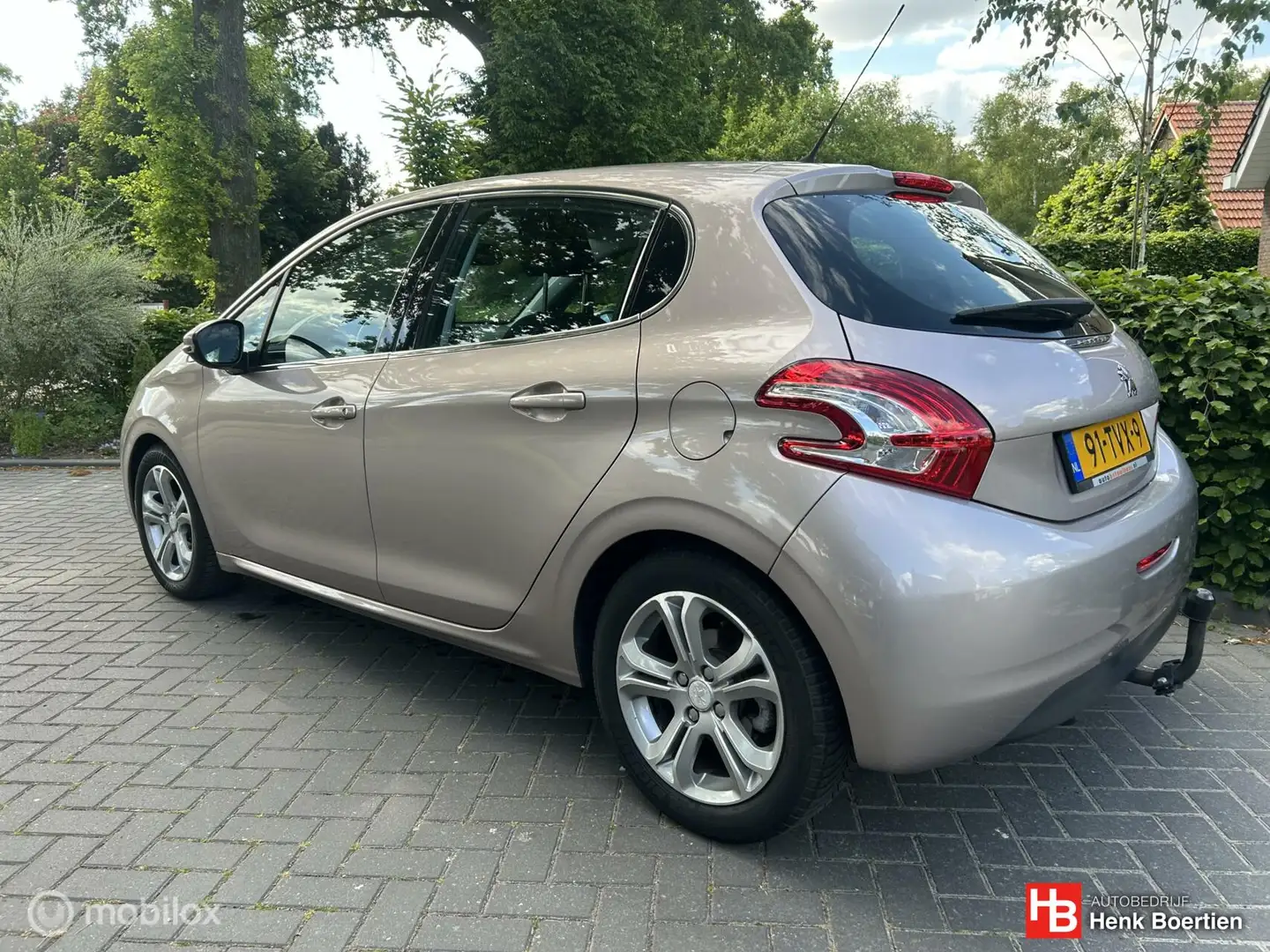 Peugeot 208 1.6 VTi Allure Grijs - 2