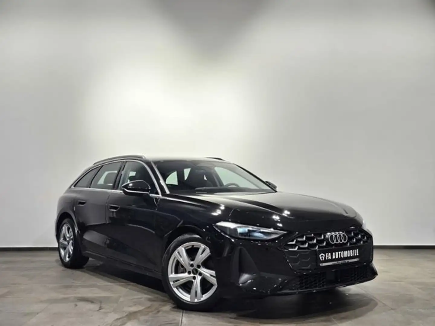 Audi A5 Av. TFSI Led Leder S.Sitze Kamera Exp.ACC Schwarz - 2