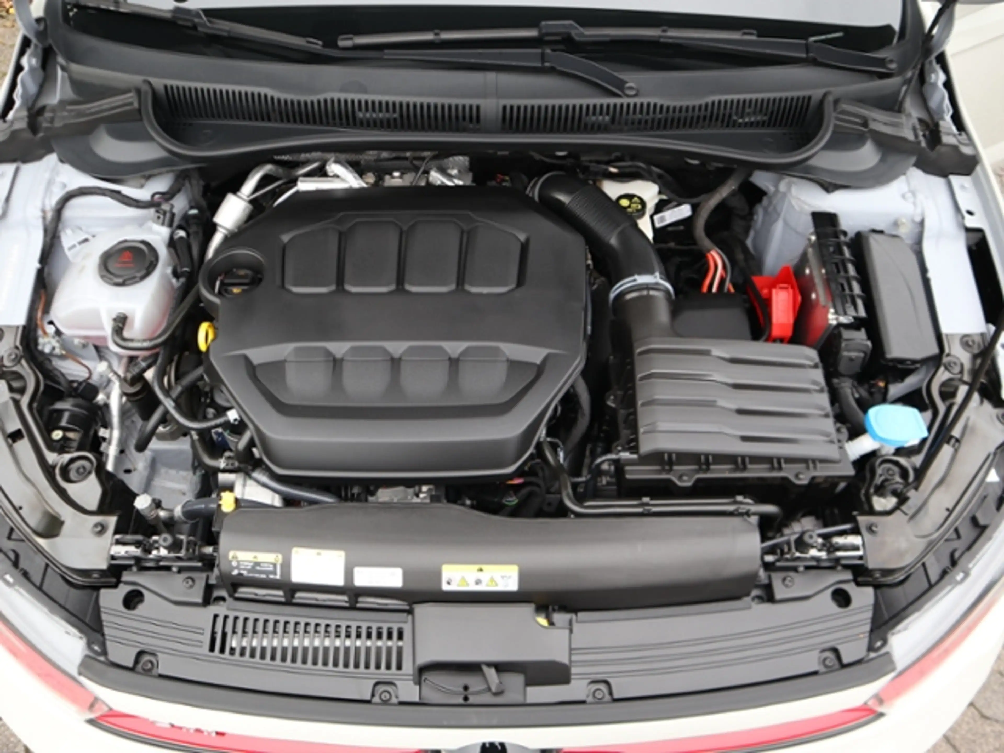 Volkswagen Polo GTI 2.0 TSI DSG ACC/LIGHTASSIST — photo 15