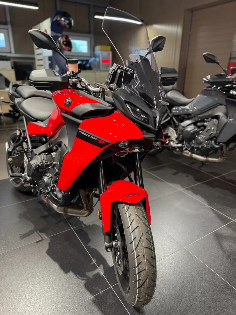 Yamaha Tracer 9 Modell 2024 Rosso - 1