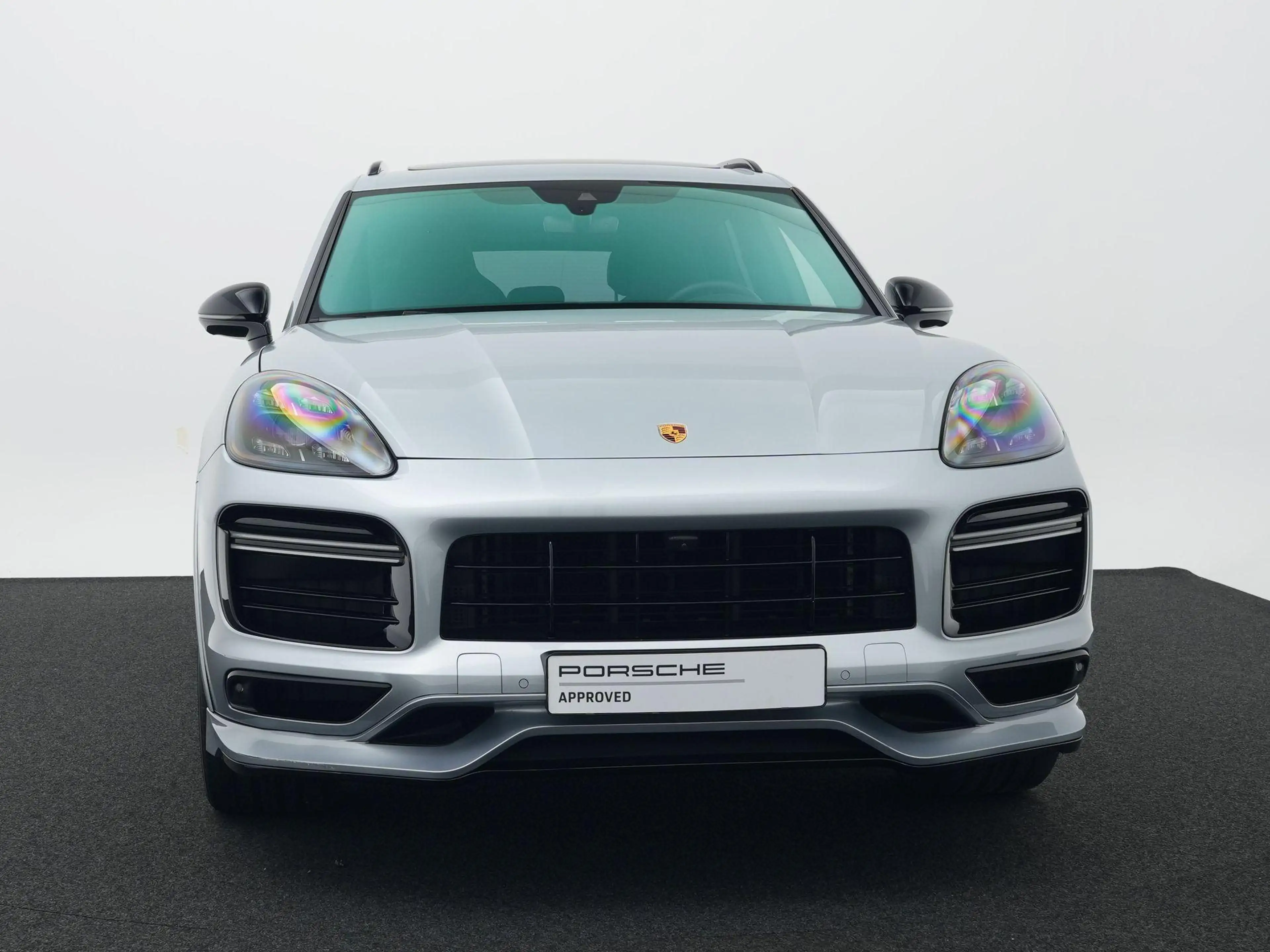Porsche Cayenne Turbo S E-Hybrid — photo 8