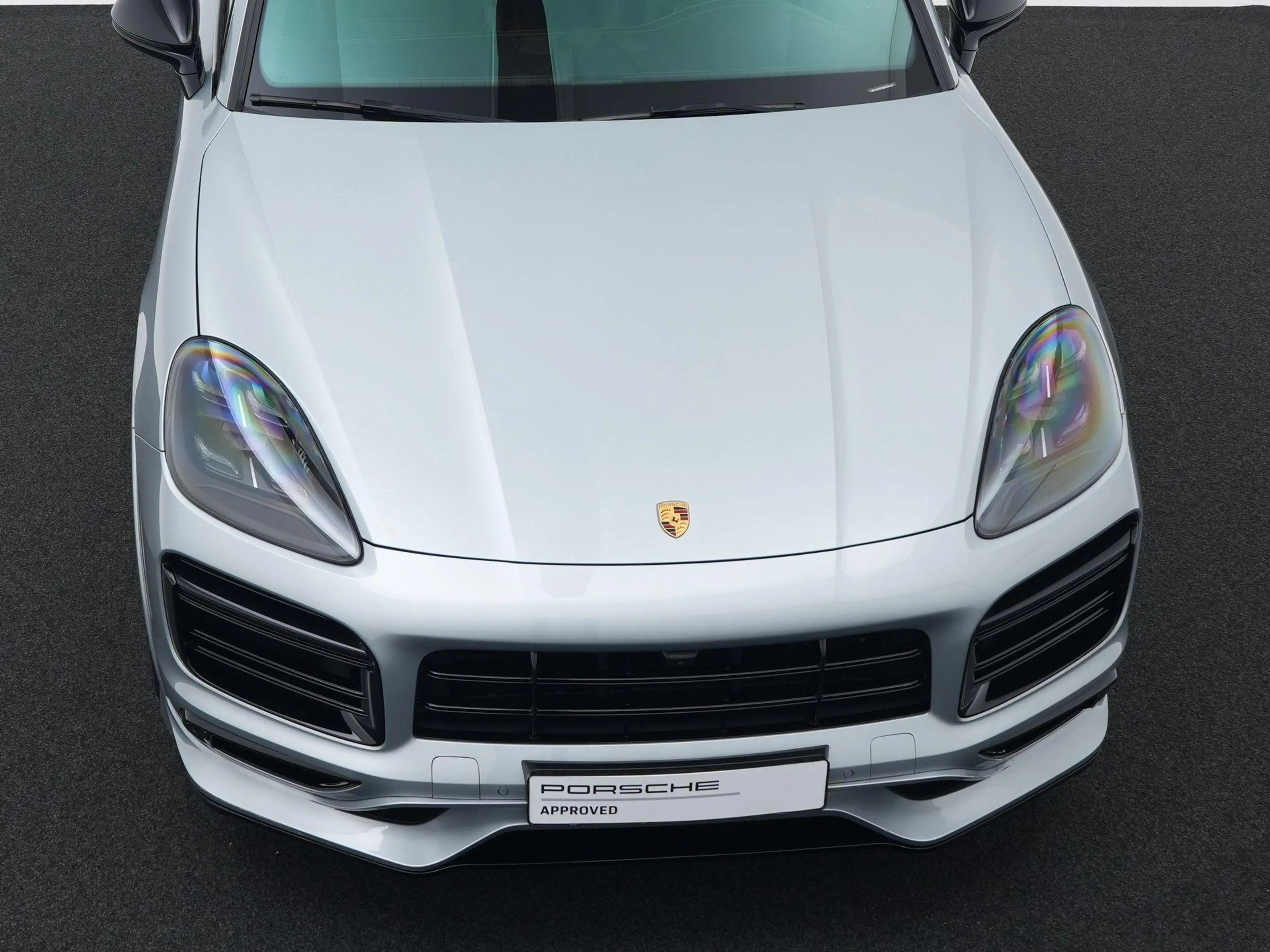Porsche Cayenne Turbo S E-Hybrid — photo 15