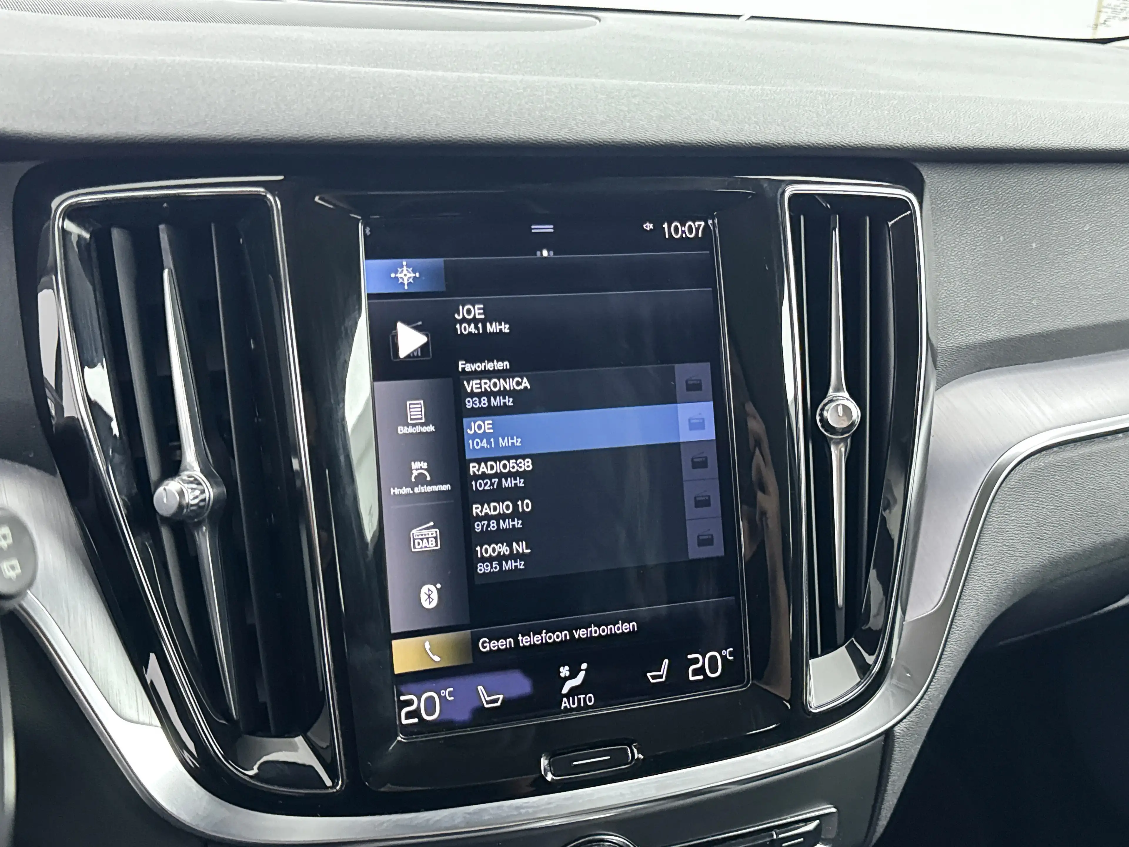 Volvo V60 B4 Business Pro | 18" | Adaptieve Cruise | BLIS | — photo 16