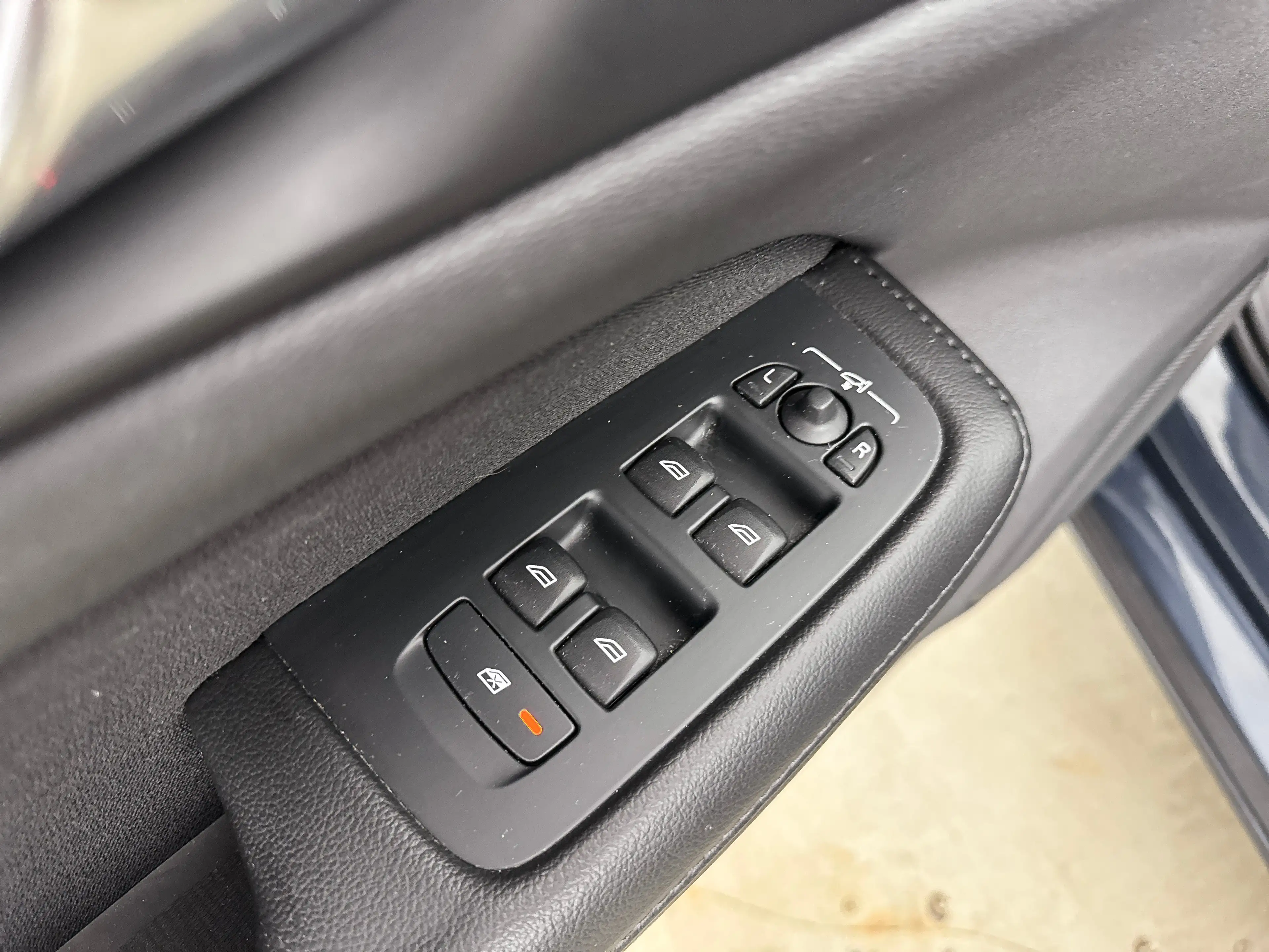 Volvo V60 B4 Business Pro | 18" | Adaptieve Cruise | BLIS | — photo 12