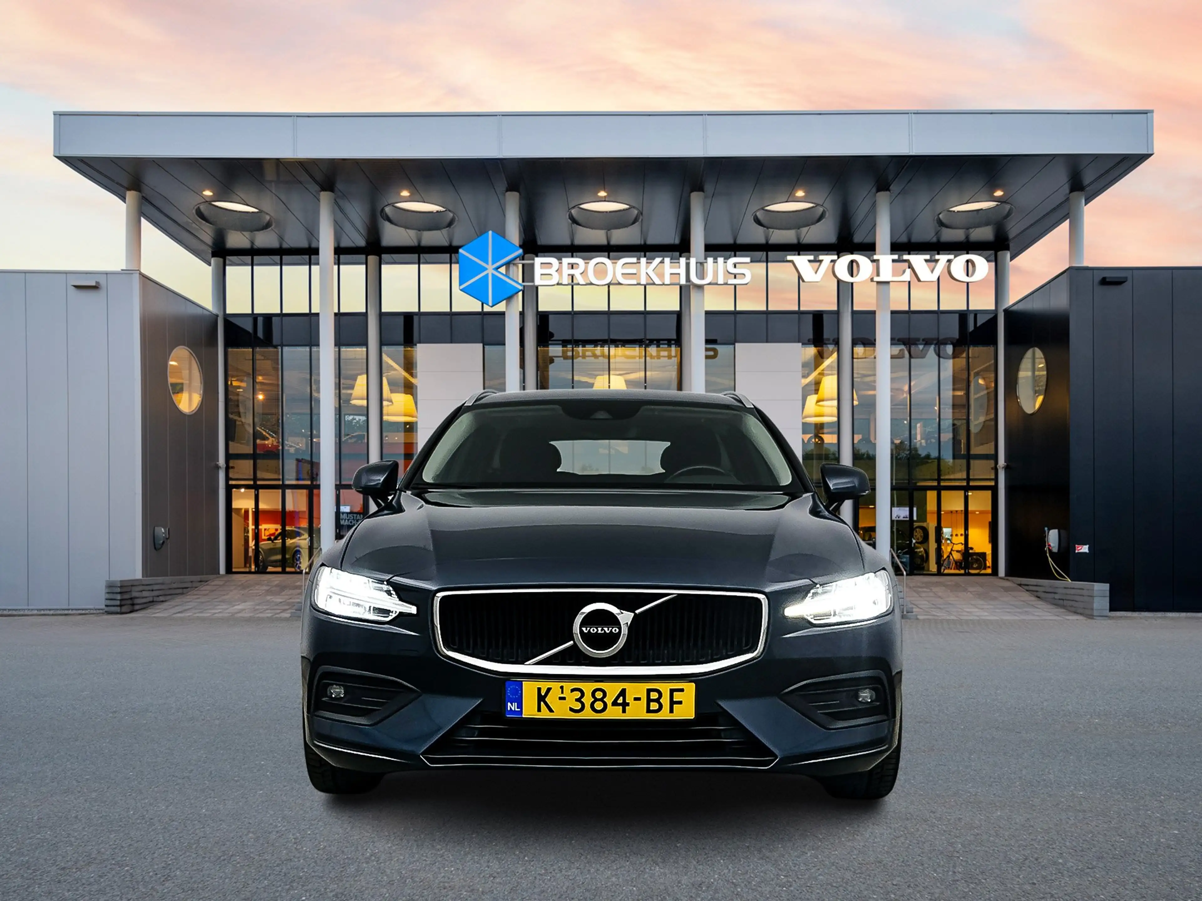 Volvo V60 B4 Business Pro | 18" | Adaptieve Cruise | BLIS | — photo 5