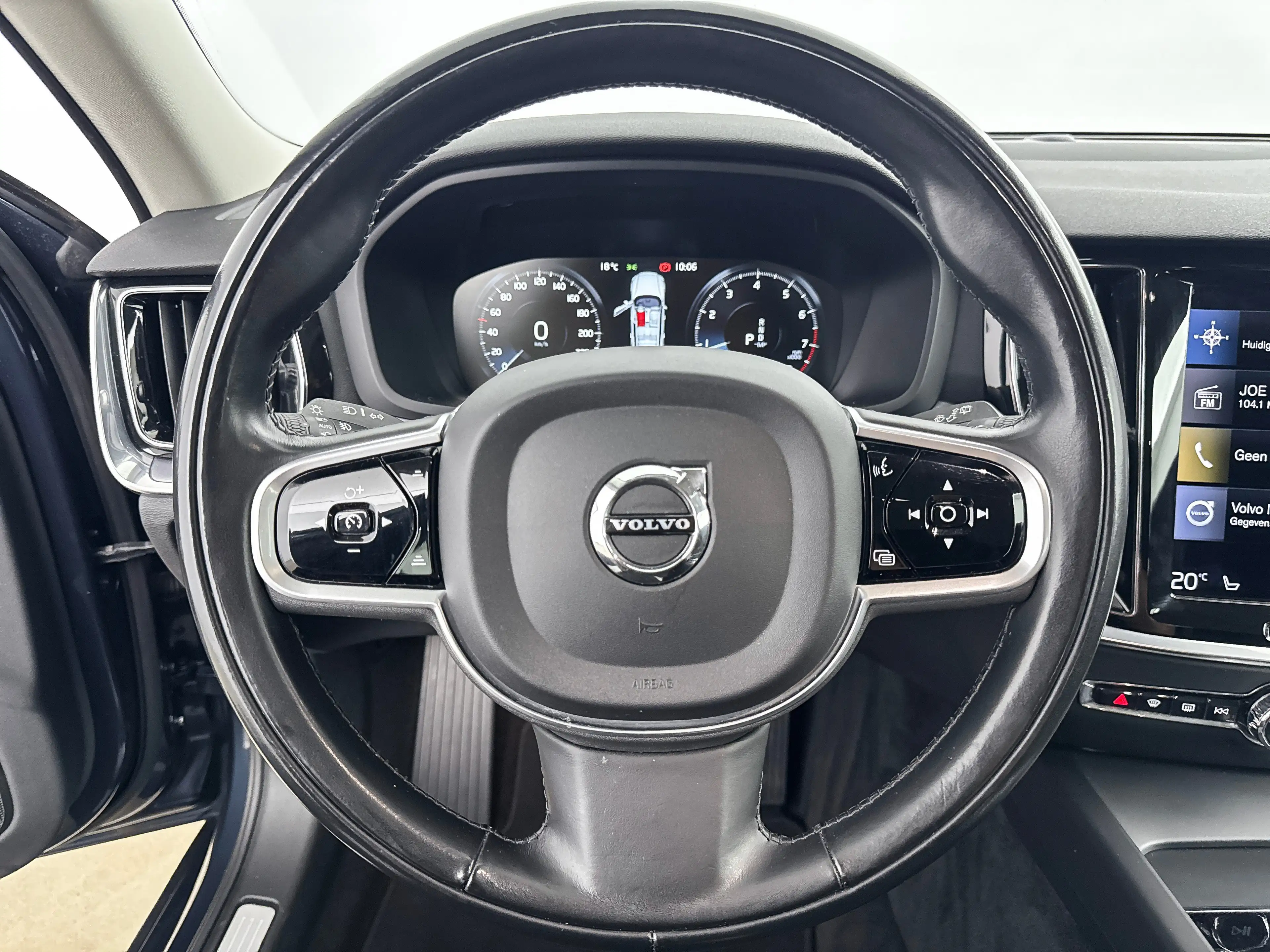 Volvo V60 B4 Business Pro | 18" | Adaptieve Cruise | BLIS | — photo 9