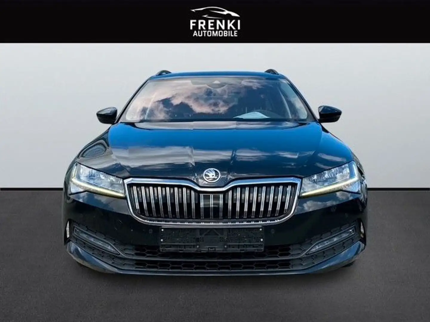 Skoda Superb Combi Ambition*NAVI*AHK* Schwarz - 2