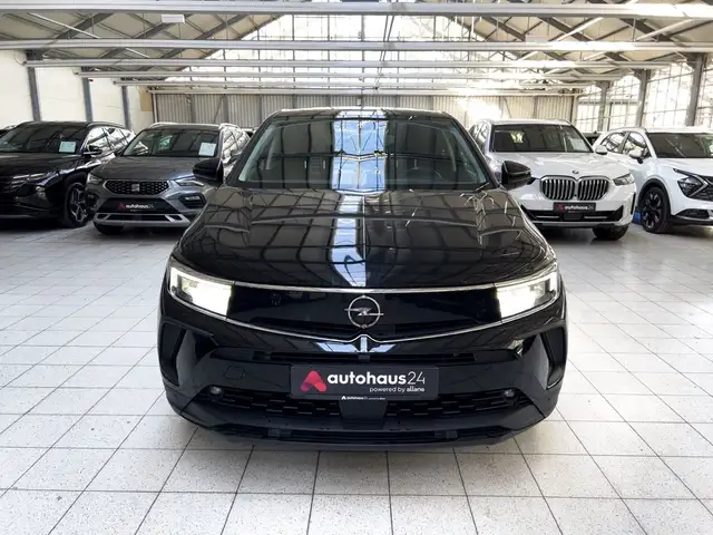 Opel Grandland view 2